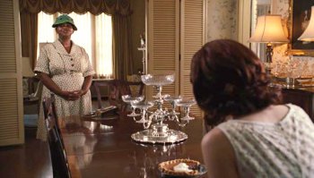 А как же шоколадный пирожок из фильма "Прислуга"?..