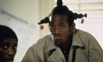 Зря он не поддался . Теперь его застрелят , за то что он будет черный в пятницу вечером .