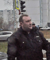 Ты думаешь, что для человека с таким лицом существуют правила?