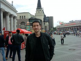 Аглая, я казах и, если понравлюсь, то я очень хочу с тобой встретиться - для дружбы и более)