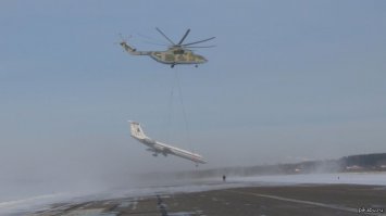 Вот один из примеров. Хотя, пожалуй, тут как-раз крылья частично сняты. Думаю боинг тоже можно распотрошить так, чтобы он весил 20 тонн.