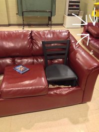 Нашёл! Стул можно убирать! ))