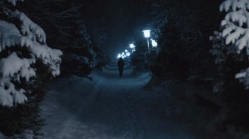 Почему-то глядя на первую фотку вспомнилось..