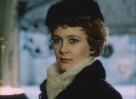 В фильме "Моонзунд" роль Анны Ревельской исполнила Людмила Нильская.