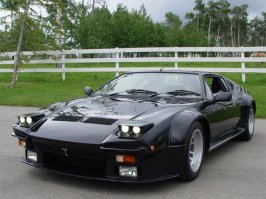 а я в эту влюбился,в книге авторевю была -91-92 года
DeTomaso Pantera