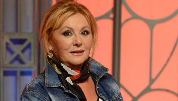 И что мы все за океан смотрим???!! 
Наталья Селезнева. Красотка во все времена.
Вера Васильева. Без равных