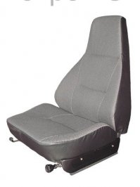 У меня  на вазовской семерке тоже была джентльменская функция....при общении с девушкой очень быстро можно было отрегулировать её кресло,если вдруг решишь за ней поухаживать....так что тут ВАЗ сделал BMW