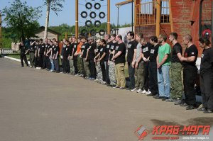 А вот наша группа в УЦ "Витязь" перед прохождением "килл хауза".