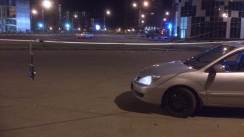 я сам такую палку собрал и на мыльницу фоткал. бюджет палки 2000р, +мыльница, из примерно 300 кадров 5 получились норм, но темно, но нет опыта и еще несколько НО, теперь эта палка в гараже.