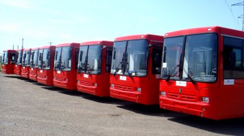 Я уж и забыл как эти газельки выглядят...У нас красный террор :) Только большой красный автобус,только хардкор! И доноры...