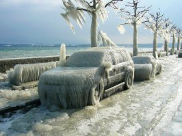 швейцария не имеет выхода к морю ! 
Грамотей !