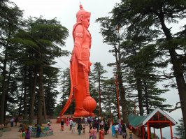 Успела побывать в Индии до подорожания валюты. Дешево и впечатлений море. Не понимаю, когда говорят, что Индия - это только грязь.