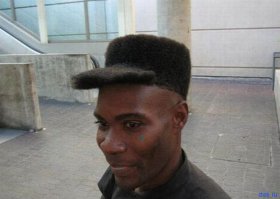 Сумасшедшие стрижки. Вот что получается, когда работает дилетант 