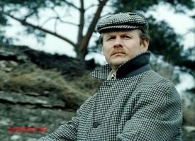 Виталий Мефодьевич Соломин -12декабря 1941г.-27 мая 2002г. Последняя роль-сериал "Пан или пропал"-2003г. Сериал снимался с 1998 по 2003г.г.