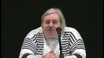 Левашов утверждает, что может:
Лечить от «болезни Бехтерева, которая ортодоксальной медициной считается неизлечимой»[4]
Считывать события жизни человека и предсказывать его судьбу на десять лет вперед по фотографии, «восстанавливая голограмму человека»[4]
Выучить английский язык. Хотя Левашов изучал его в школе и институте, к моменту переезда в США он английским не владел (по мнению автора, «дело в том, что язык преподавали совершенно неправильно»)[4]
Трансформировать мозг пациента и помогать пациенту «выйти из своего физического тела»[4]
Бороться с «астральными паразитами»: существами, «похожими на динозавров» («сущностями вымерших животных»), которые воруют жизненную силу, а часть ее возвращают в центр удовольствия пациента. Левашов считает, что эти паразиты и есть динозавры и прочие вымершие виды без физического тела, однако он скептически относится к изучению динозавров в американских школах;[4]
О собственных достижениях
См. также: /Цитаты#Левашов.
Левашов приводит в пример следующие свои достижения:
В январе 1990 г силой мысли уменьшил радиоактивное загрязнение чернобыльской зоны, в которой уровень радиации стал в 6 раз меньше, чем в Москве.
В октябре 1991 года за 5 минут силой мысли очистил все реки и водоемы Архангельской области и нейтрализовал кислотные дожди. После этой «операции» вода, по словам Левашова, «до сих пор самая чистейшая и лучшая в России».
Победил в феврале 1992 года засуху, которая шесть лет стояла в Калифорнии. Он утверждает, что своим подсознанием:
Не допустил выпадения осадков над океаном, чтобы влага доносилась до континента;
Запустил синтез воды из темной материи.
Какой из методов сработал, Н. Левашов не знает, но утверждает, что «дождь пошел сразу».[4] Отметим, что в Калифорнии действительно шесть лет стояла засуха, однако прекратилась она осенью 1992 года[18]. Кроме того, никаких особых осадков в феврале 1992 года не было.[19] Также Левашов заявляет, что «до самого его отъезда из США, в Калифорнии, да и не только, больше не было проблем с водой», а «после его отъезда из США, в Калифорнии вновь засуха» что не соответствует действительности:[20].
В США остановил силой мысли более десяти ураганов, в том числе в считанные секунды нейтрализовал супершторм «Лили»
Остановил силой мысли бушевавшие осенью 2007 пожары в Калифорнии по личной просьбе американского правительства
Закрыл силой мысли несколько озоновых дыр, как в России, так в других странах мира.
Регулярно силой мысли наводит дожди в те места, где идет засуха
Полный список достижений академика-шарлатана можно посмотреть на его личном сайте. С учетом работоспособности господина Левашова все экологические проблемы планеты Земля можно решить в течение недели. Судя по всему, в настоящее время «академик» ждет конкретных предложений, и последующего награждения орденом «Гордость мира».
О научных открытиях
Левашов считает, что он:
Смело вышел за рамки устоявшихся научных и социально-политических парадигм, тормозящих и ставящих под угрозу само развития Человечества и его (и планеты) существования.
Предложил новую концепцию мироздания — не только логически не противоречивую, но абсолютно и безупречно выверенную — и доказанную не на основе надуманных постулатов (их он отвергает в принципе), а стройной системой доказательств, включающих и недавние открытия, подтверждающие его теорию и выкладки[21], открывающей перед человечеством новые возможности выживания и развития, дающую им ясное целеуказание.
Заложил основы нового понимания возможностей Человека, пути их раскрытия и совершенствования[22].
Доказал на практике возможность полного самообеспечения жизнедеятельности Землян путём резкого увеличения (в многие разы!) продуктивности и повышения биологического качества всех видов растениеводства и рыболовства — не для «золотого миллиарда», а десятков миллиардов[23].
Его опыты наращивания биомассы решают ещё одну важнейшую задачу выживания жизни на планете — увеличения продуцирования кислорода.
Его стремление вернуть человечеству и Руси их историю, найденные им факты, карты и иные доказательства возраста Человечества, проделанные им анализ, в том числе математический и астрономический, древних сказов — открывают перед человечеством такую возможность осознать себя, такой доступ к сокровищам утерянных ныне знаний, какой без его работ и представить было невозможно.
Его анализ причин «сбоев» в развитии Человечества, «непреодолимых» проблем в его существовании приводит к осознанию губительной для Человечества роли «социальных паразитов» всех мастей — и задачи борьбы с ними.
Его исторические изыскания не только будят историческую память, но и пробуждают пассионарную ответственность землян за сохранение Человечества и планеты, за их конструктивное, не обременённое ложными целями и идеалами, существование, развитие и благосостояние.