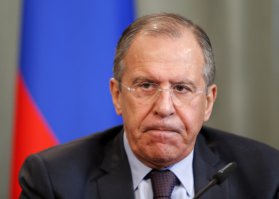 В Новокузнецке экстремалы сбросили с моста ВАЗ