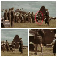 ЧЁ ЗА?...
Шорты, гольфы и классические туфли???
Эт что, петух местный???