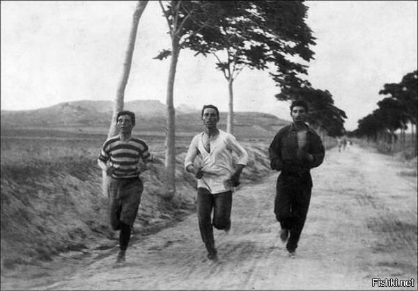 Ну шо, так никто не удосужился нагуглить?
"Лёгкая атлетика на летних Олимпийских играх 1896 — марафон"