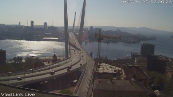 Владивосток.
Снега нет.
+6.