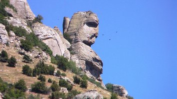 Голова Екатерины II. Крым, Демерджи.