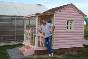 Домик для барби?)))