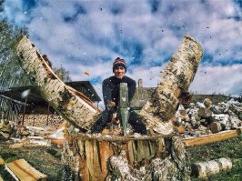 Талантливый фотограф. Запечатлел слово: "...уяк!"