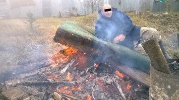 Шли бы вы отсюда, петушки.)))