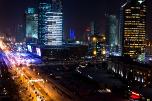 вот одно и тоже место ночью и днём