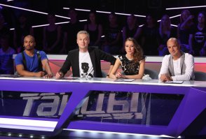 Вы в танцах!