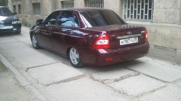 По чем Тойотку обидел? Забавный же кубик...
Вот красавцы!