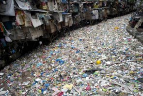 фото дня. река в Маниле, Филиппины. источник esquire.ru/potd/28012015

когда уже укропы догадаются, что все их фейки легко вычислить по поиску картинок?