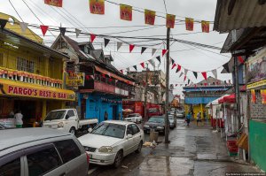 Хм, отчет интересный, вот только слова о идеальной чистоте улиц  - его фото говорят немного об обратном