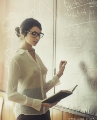 Найди кота на этой фотографии: