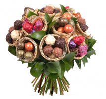 Поделки из конфет...букеты. для очумелых ручек.