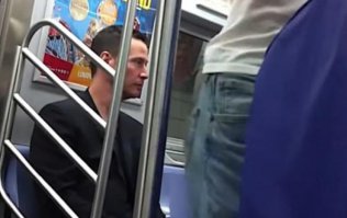 Вот кто умеет экономить и не боится прокатиться в метро)
