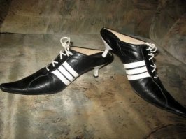 Три полоски Adidas