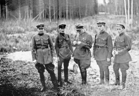 С праздником!