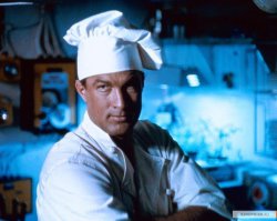 не знаю как вам, а я почему то вспомнил Кейси Райбека