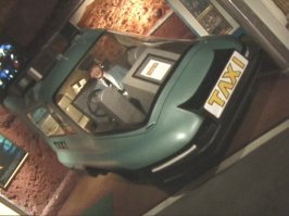 такси как из "вспомнить всё"! мы первые на марсе!