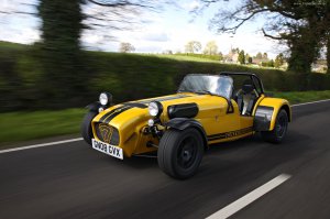 Ariel Atom и Caterham Superlight R500