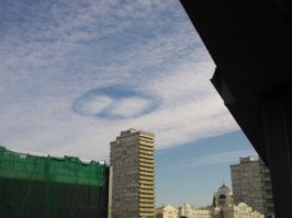 Вот, снял три года назад на Арбате! Только без радуги!