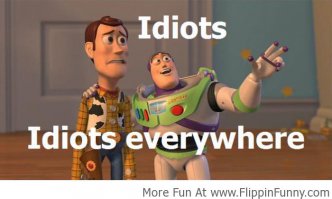 Самоуверенный белый Форд