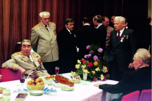 Молодцы что вспомнили и помним!!! Хороший человек!