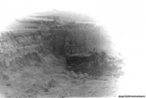 ...и повоевал на фото 24 ноября 1986 года,кишлак Сарайи-Кала,Афганистан,подрыв и детонация боеприпасов ЗиЛ-131 минбата ММГ-4 Калай-Нау,Тахта-Базарского погранотряда,водитель Подрез Павел погиб.