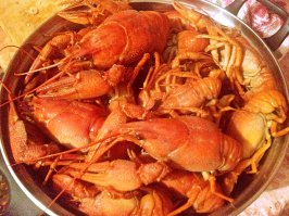 Как правильно есть раков?