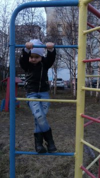 моя дочь тоже иногда бывает, когда ее мать (т.е. я) вспоминает молодость)))