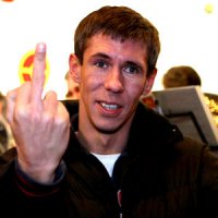 У нас тоже есть свой неуравновешенный дебил-алкаш. Они даже похожи чем-то