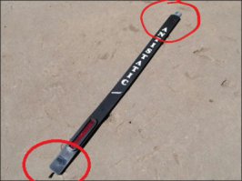 Автор, про антистатик ты не прав - он не весь резиновый. Через все тело антистатика проходит многожильный провод. Сверху клемма, снизу часть незаизолированная часть этого провода, по которому заряд стекает в землю. На счет возгарания паров бензина незнаю, но я антистатик повесил когда от кузова начало током бить - помогло сразу.