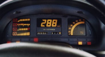 одна из самых удачных панелей того времени... Было у меня 2 штуки таких...