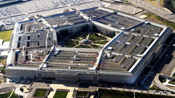 Надо главный штаб ИГИЛ бомбить